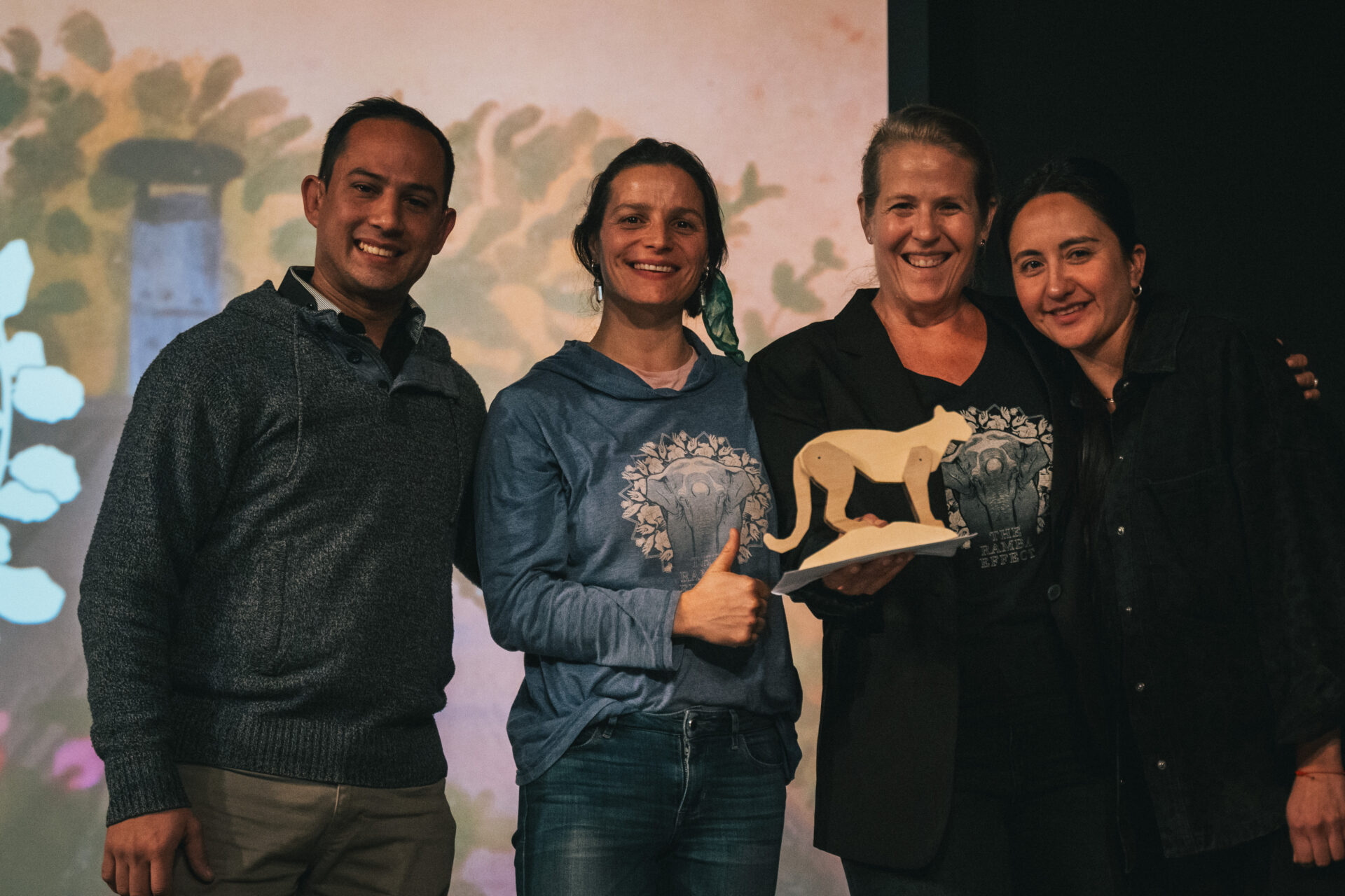 El viaje por la libertad de la última elefanta de circo en Chile, gana la competencia del Festival Santiago Wild 2025
