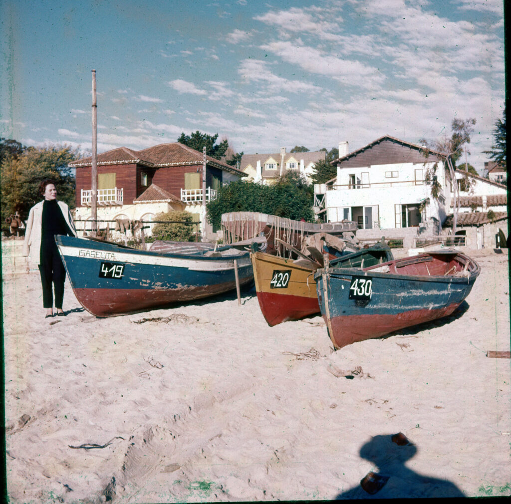 ARCHIVO ARIZTIA FERNANDEZ Playa de Maitencillo, ca. 1962. Créditos: ©Fundación Enterreno
