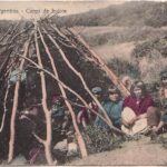 Carpa, Argentina. Créditos: Archivo Patrimonial Fundación Enterreno, Carrera Arte y Conservación del Patrimonio USS. (n.d.). Colección Eduardo Paredes