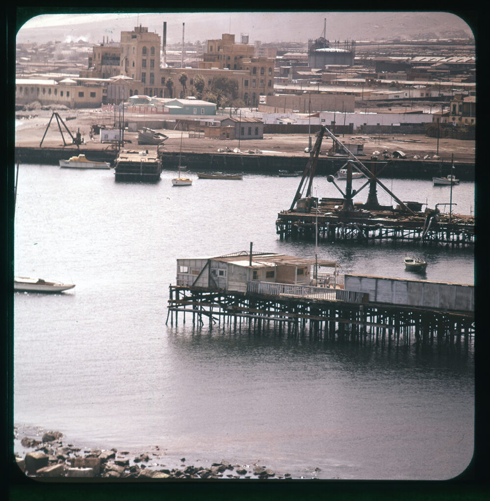 MITROVIC Antofagasta y antiguo puerto, Región de Antofagasta, Chile, 1950 - 1965. Créditos: ©Fundación Enterreno
