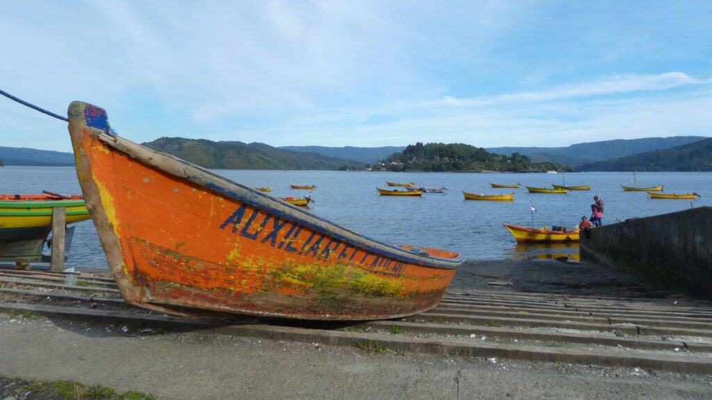 Pesca artesanal en Valparaíso. Créditos: Dasgestiefeltemaedchen.
