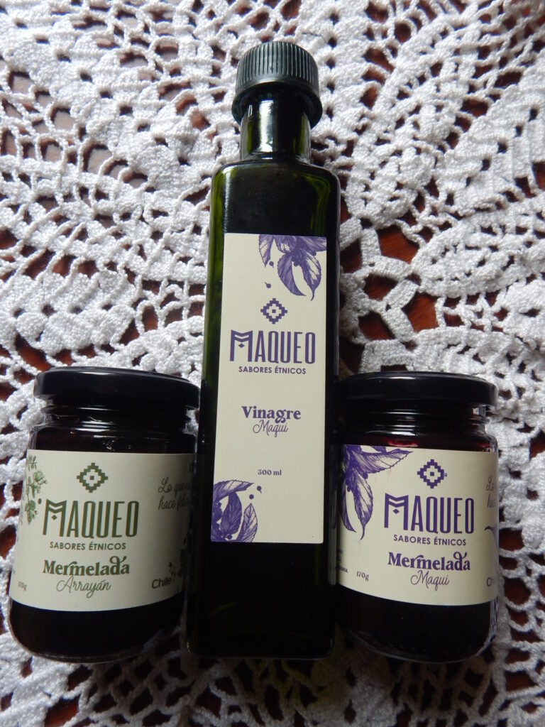 Vinagre de maqui, mermelada de maqui y mermelada de arrayán. Créditos: ©Lucía Abello