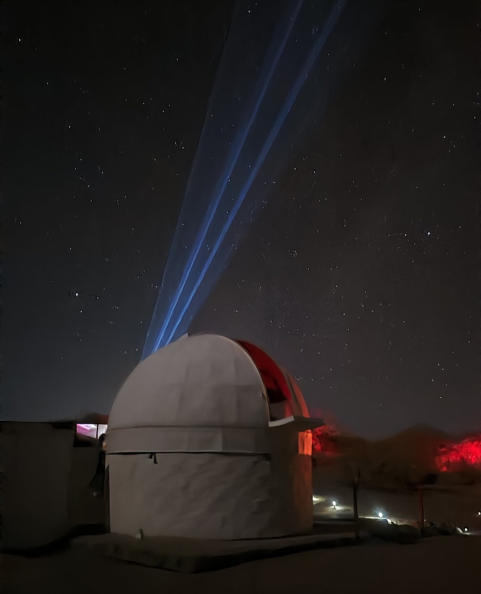 Relevando la cultura Lickanantay: Realizan inédita intervención lumínica con proyecto artístico «Relatos del Salar» en Atacama