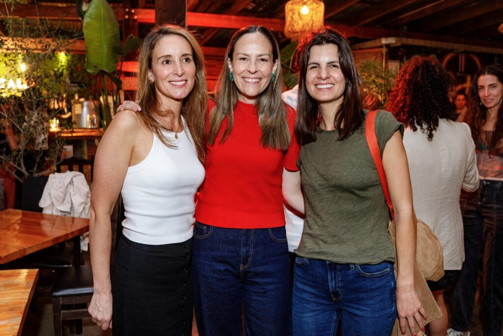 Carolina Jarpa, Tania Rheinen, Antonia del Río