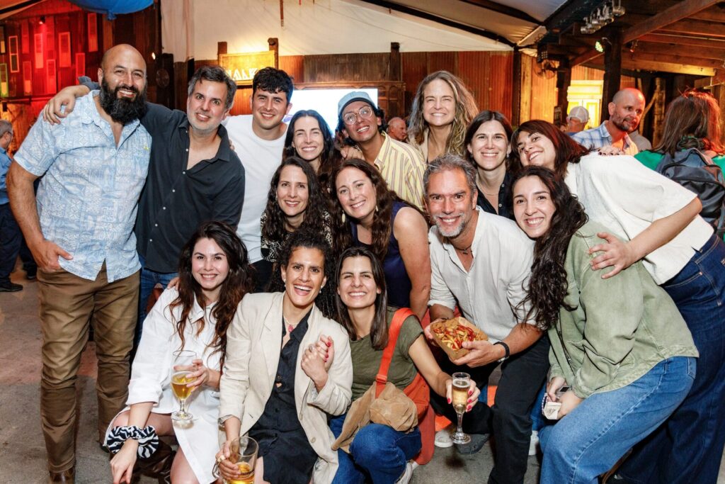 Francisco Solís, Martín del Río, Adolfo Molina, Ignacia Lira, Cristián Risco, Francisca Lira, Fernanda García, Daniela Carrasco, Valentina Gonzalez, Felipe Howard, Patricia Cruz, Amelia Ortúzar, Magdalena Rubio, Fernanda Giacaman, Antonia del Río.