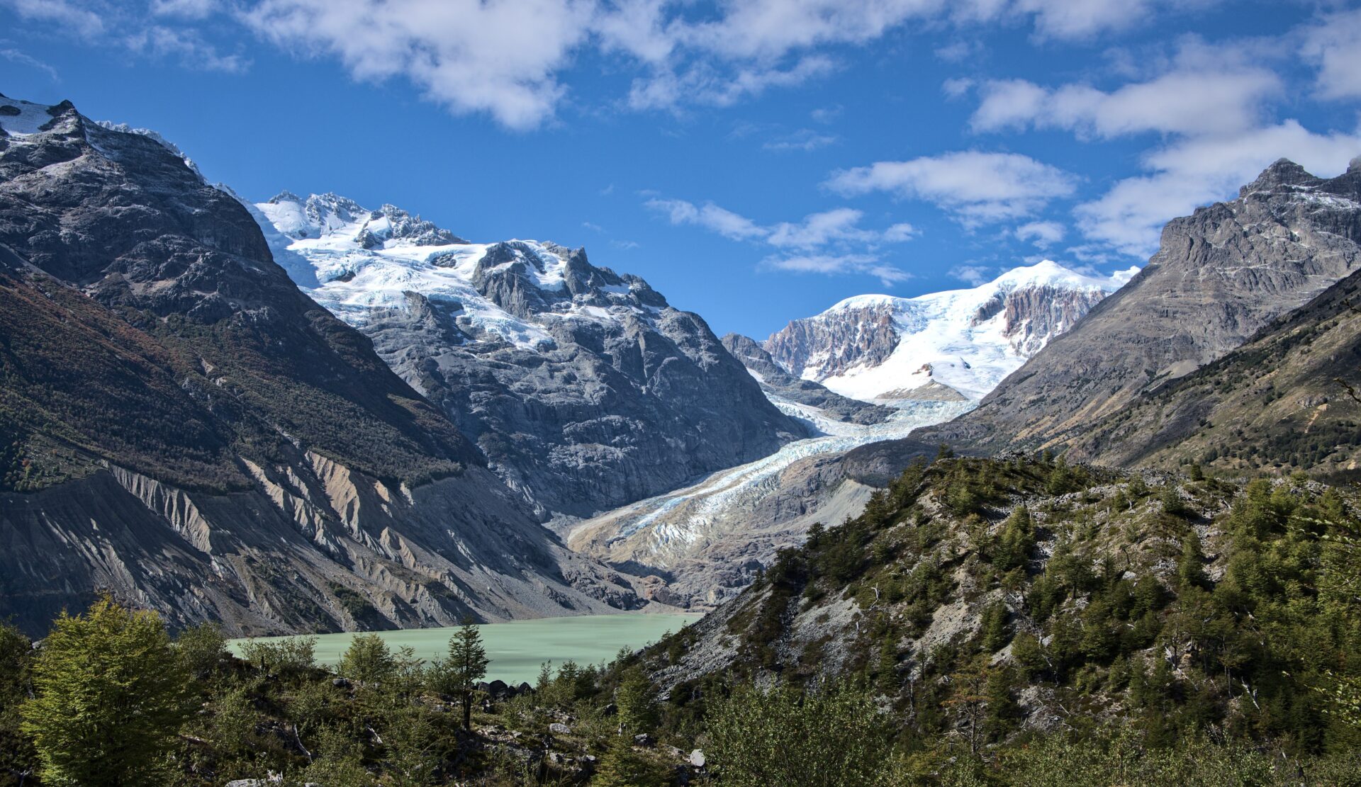 La Sociedad Chilena de la Criósfera se reúne en un año crítico para el estado de los glaciares y hielos alrededor del mundo
