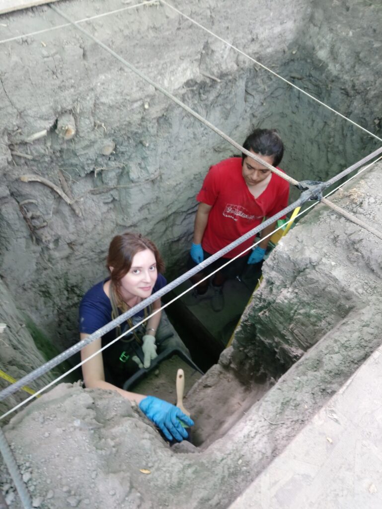 Excavación del sitio Tagua Tagua III. Créditos: Carolina Godoy.