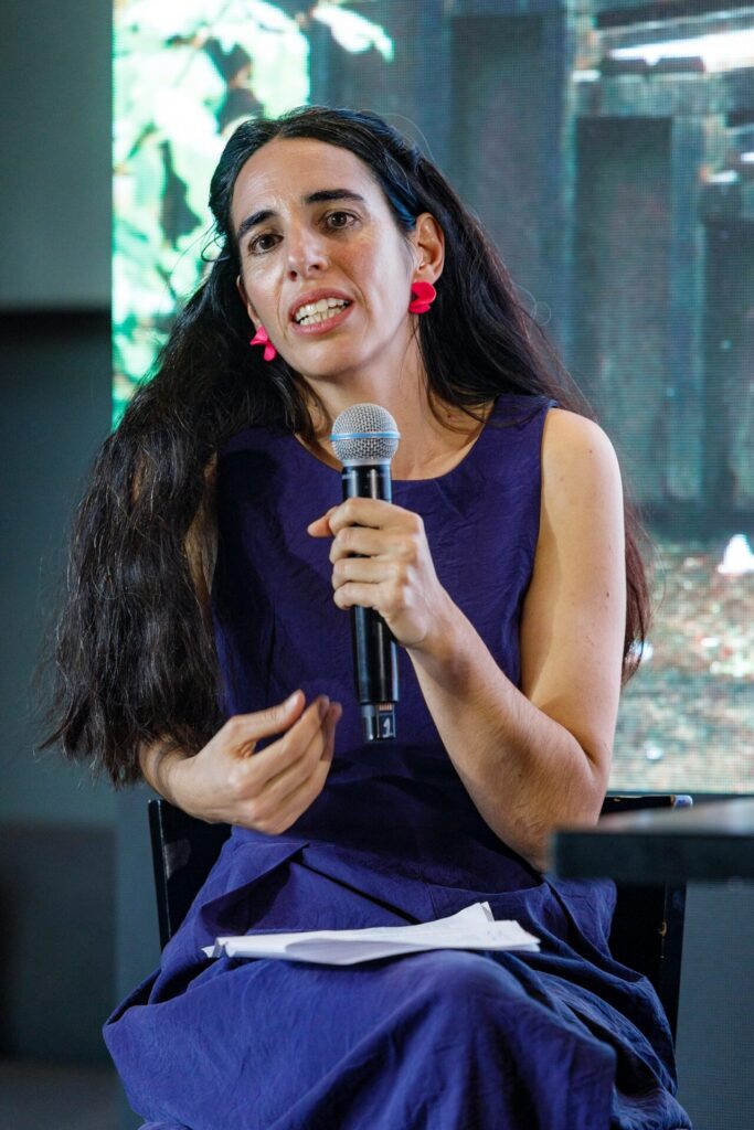 Charla "Educación y Sociedad" en Boragó