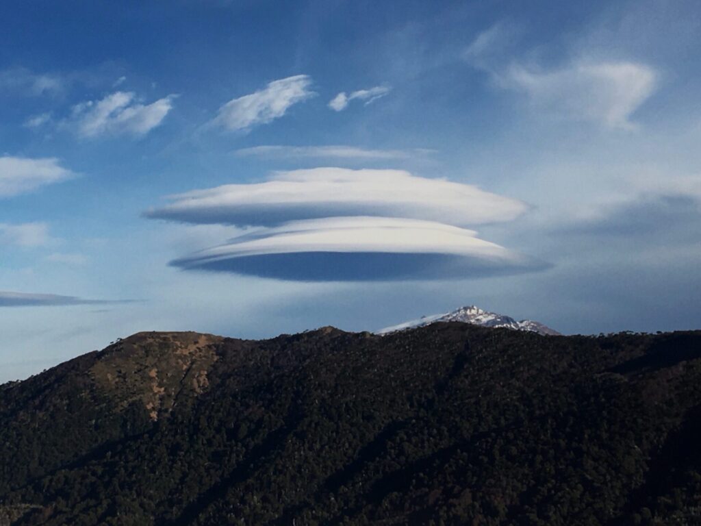NUBE LENTICULAR