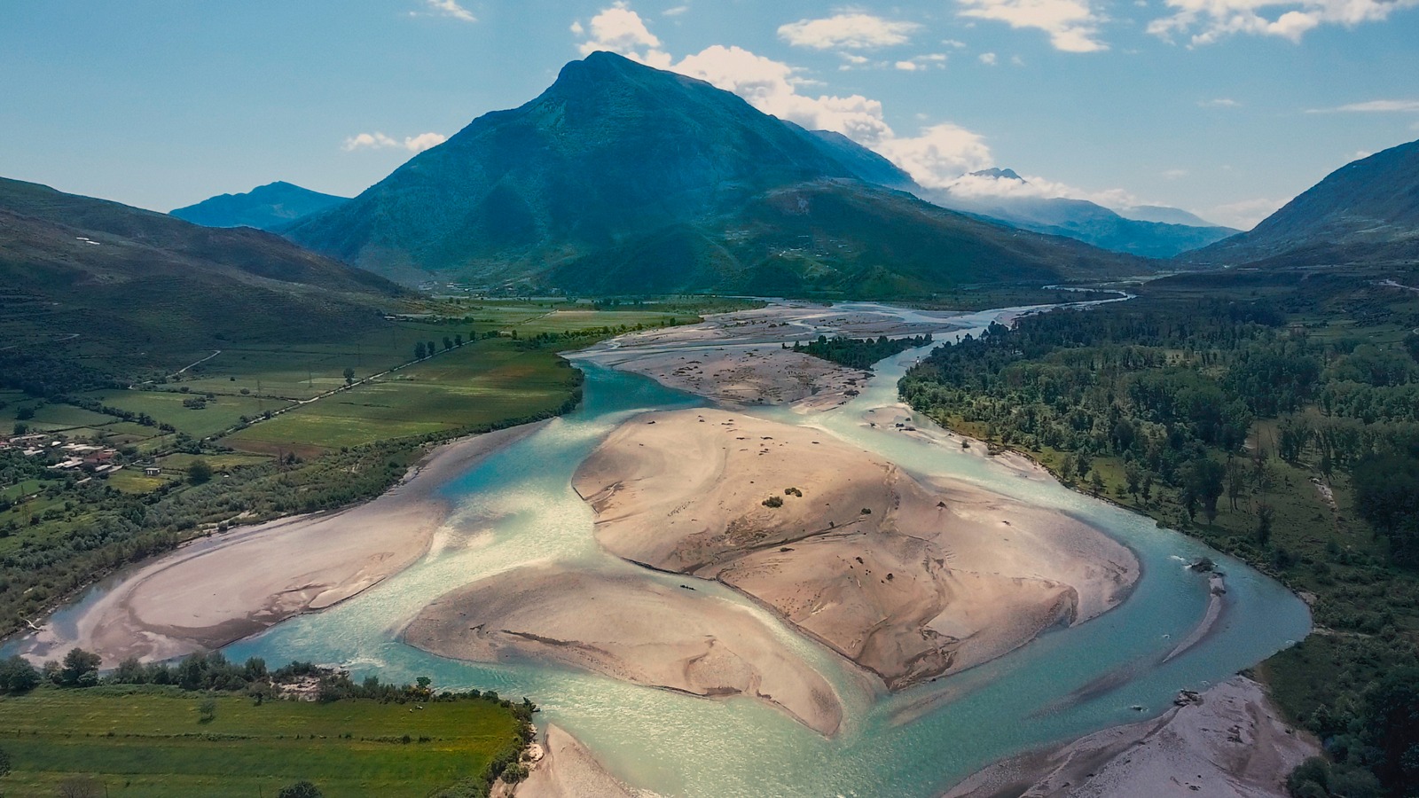 Patagonia publica nuevo reporte que abarca sus avances en la misión de implementar soluciones para la crisis climática y ecológica