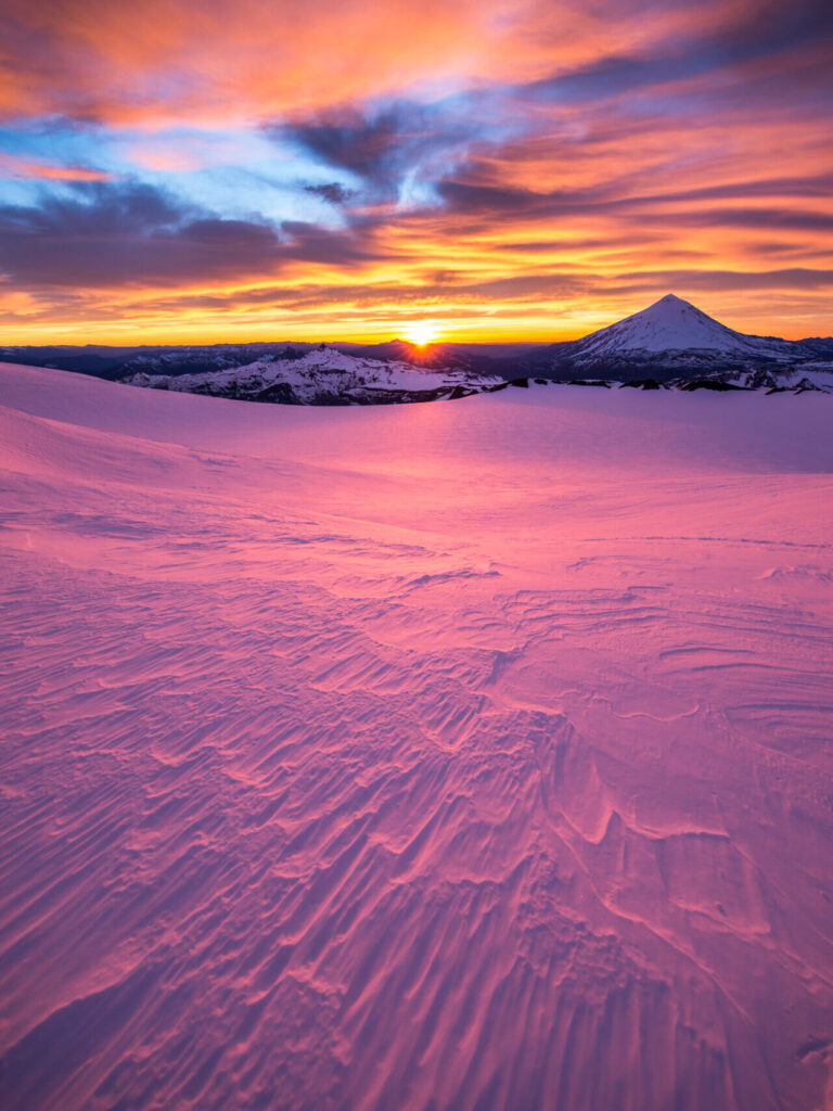 Volcan Quetrupillan. Volcan Quetrupillan Parque Nacional Villarrica. Solsticio de Invierno. Volcan Villarrica. ©Fernando Gudenschwager