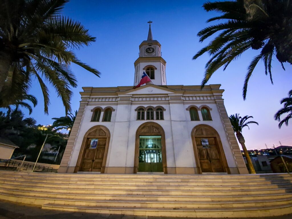 Iglesia Santa Rosa de Lima. Créditos: Sernatur Atacama.