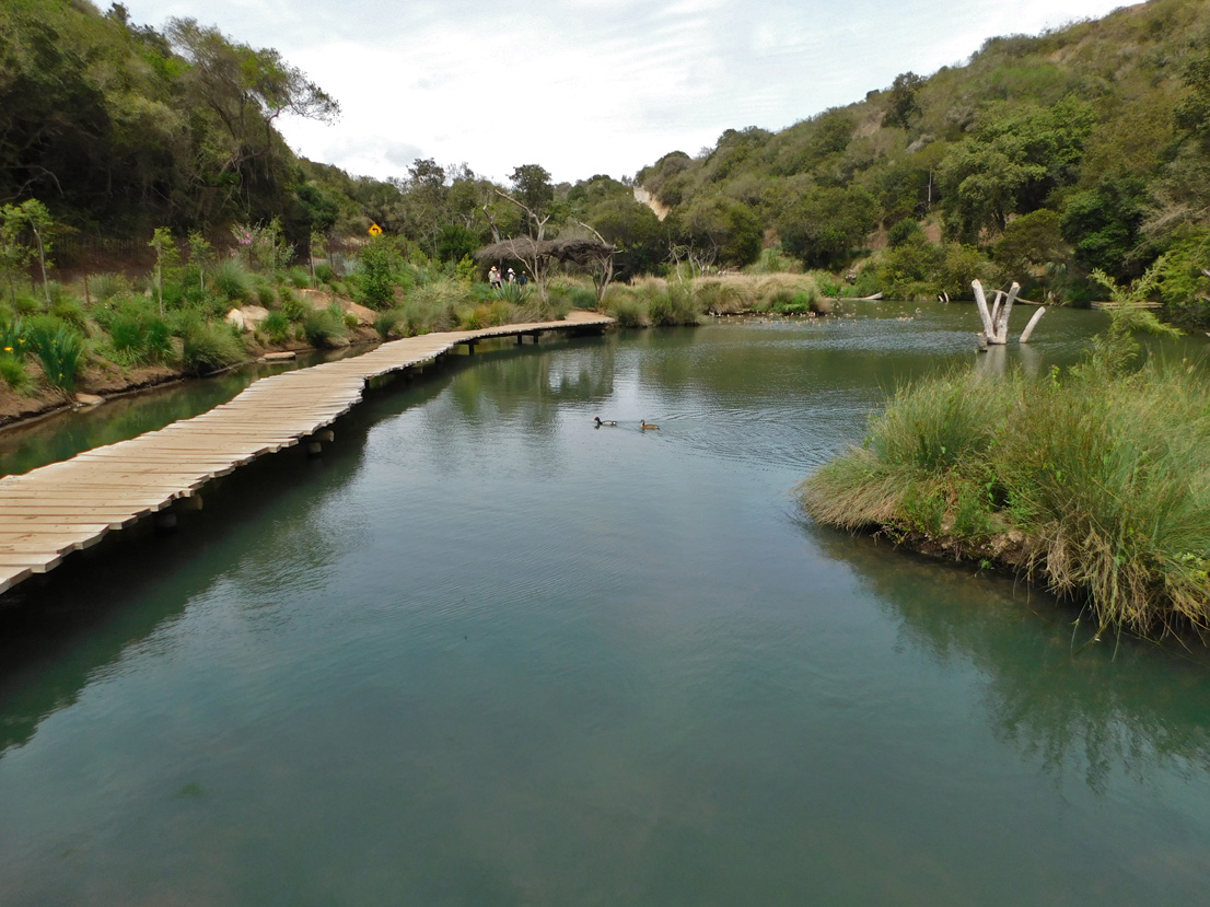 Tranque Tricao y Humedal Giverny. Créditos: Álvaro Vivanco / Andeshandbook.