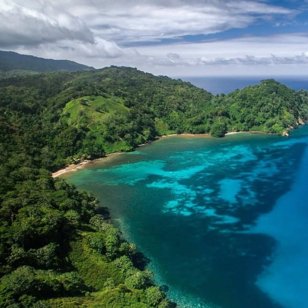 Isla del coco- Roy Kimhi