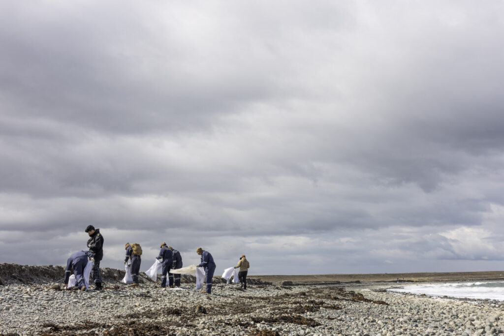 Limpieza Parley Chile. Foto: @fariasmoreno