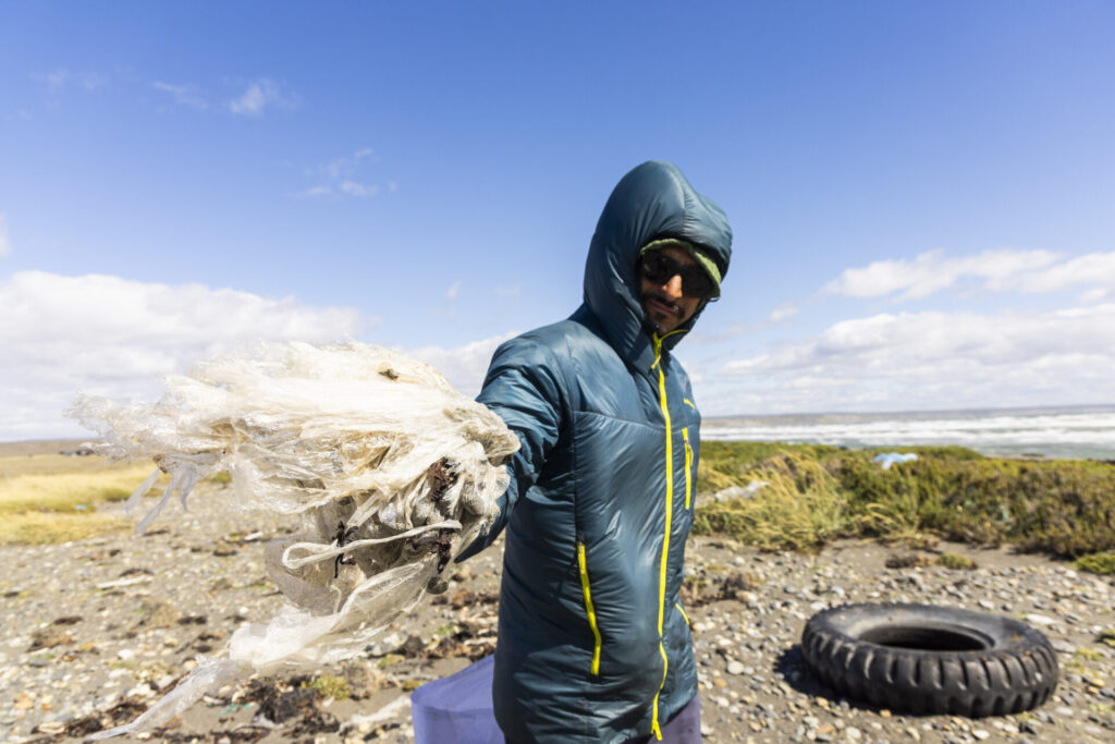 Limpieza Parley Chile. Foto: @elotrooscar