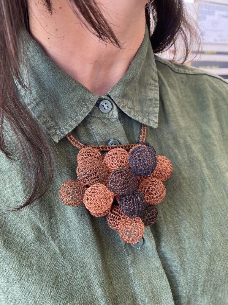 52 Muestra Internacional de Artesanía UC. Créditos: Pontificia Universidad Católica de Chile / Programa de Artesanía UC.