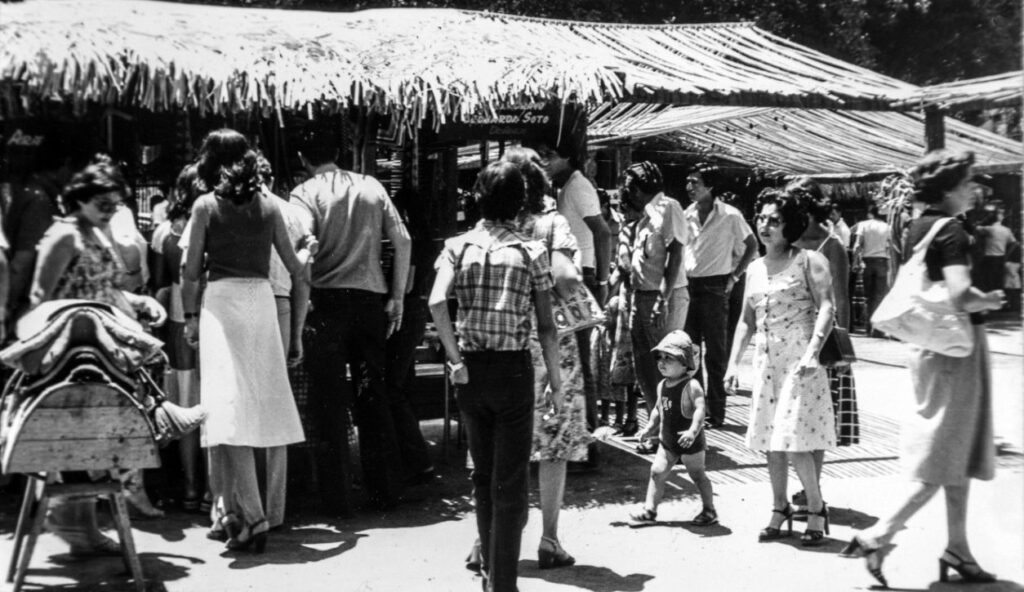 52 Muestra Internacional de Artesanía UC. Créditos: Pontificia Universidad Católica de Chile / Programa de Artesanía UC.