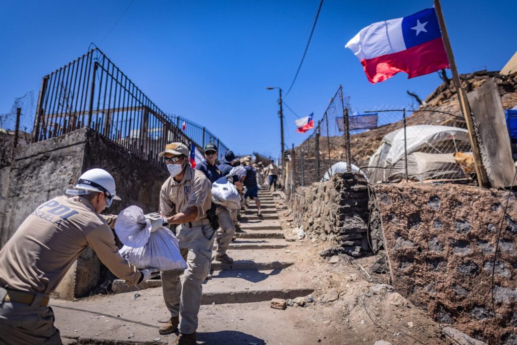 Ayuda en Incendios de Penco.