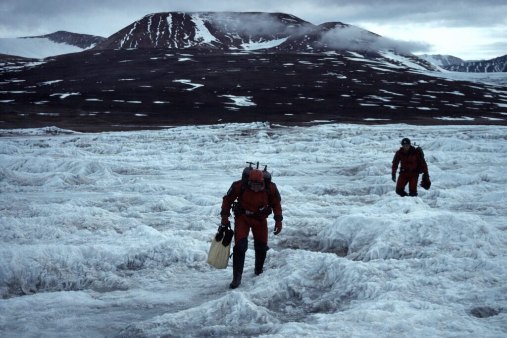 Viaje de Paul Dayton a la isla de los Estados, ubicada en el océano Atlántico Sur al este de la península Mitre de la isla Grande de Tierra del Fuego. Créditos: Cortesía de Paul.