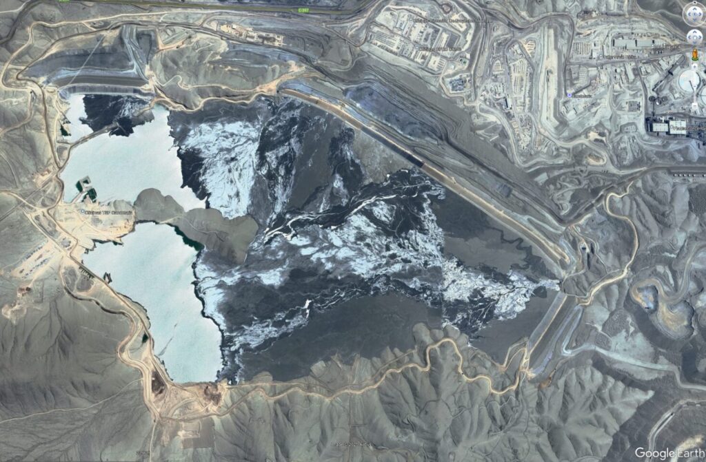 Relave Candelaria. Créditos: ©Google Earth