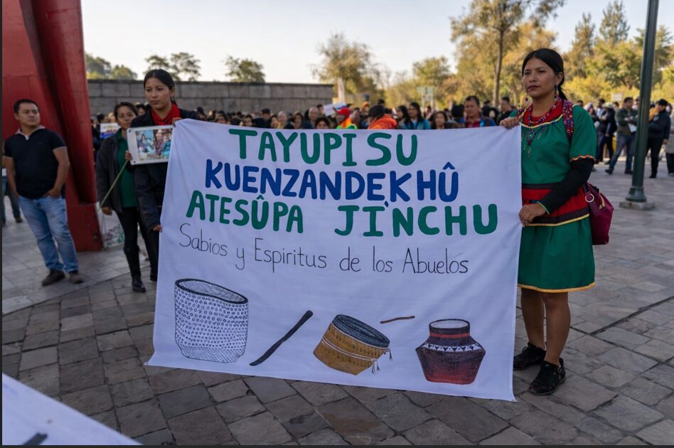 El Semillero de Guardia es parte del proyecto educativo comunitario de la comunidad a’i cofán de Sinangoe. Fue presentado ante las autoridades de educación para su registro. Foto cortesía Aneth Lusitande/  Alianza Ceibo