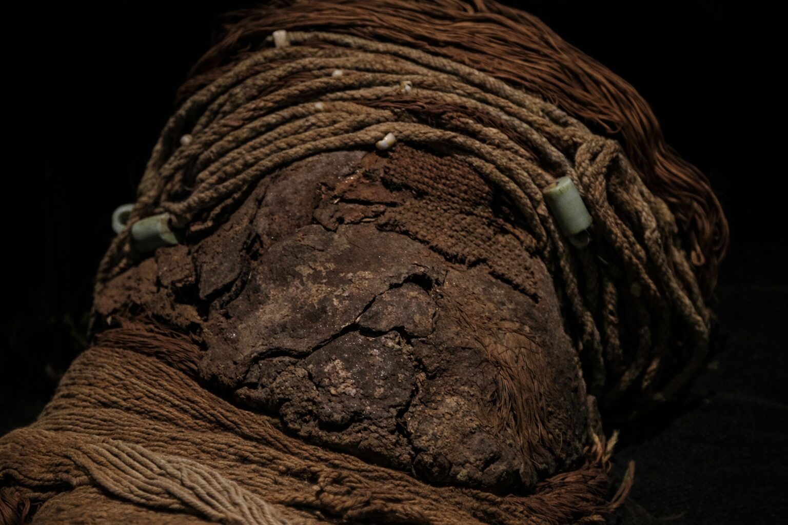 Las momias Chinchorro: Arte, duelo y memoria en el desierto más árido del mundo