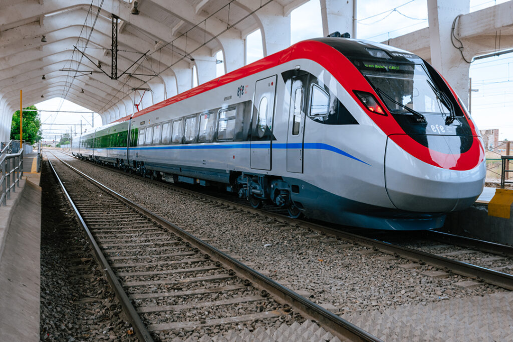 Tren Santiago-Chillán. Créditos: ©EFE