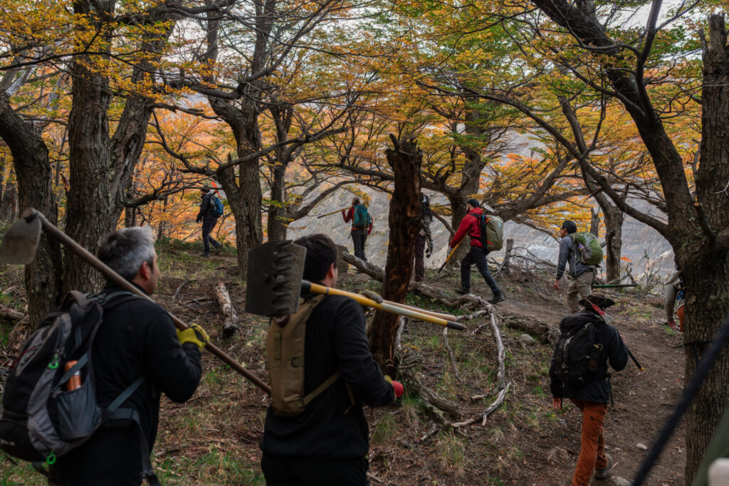 Voluntariado en Torres del Paine. Fotografía cortesía de Las Torres Patagonia.