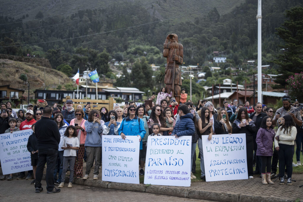 Presidente Boric en Juan Fernández, foto Presidencia