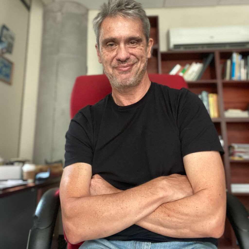 Mauricio Lima autor del libro