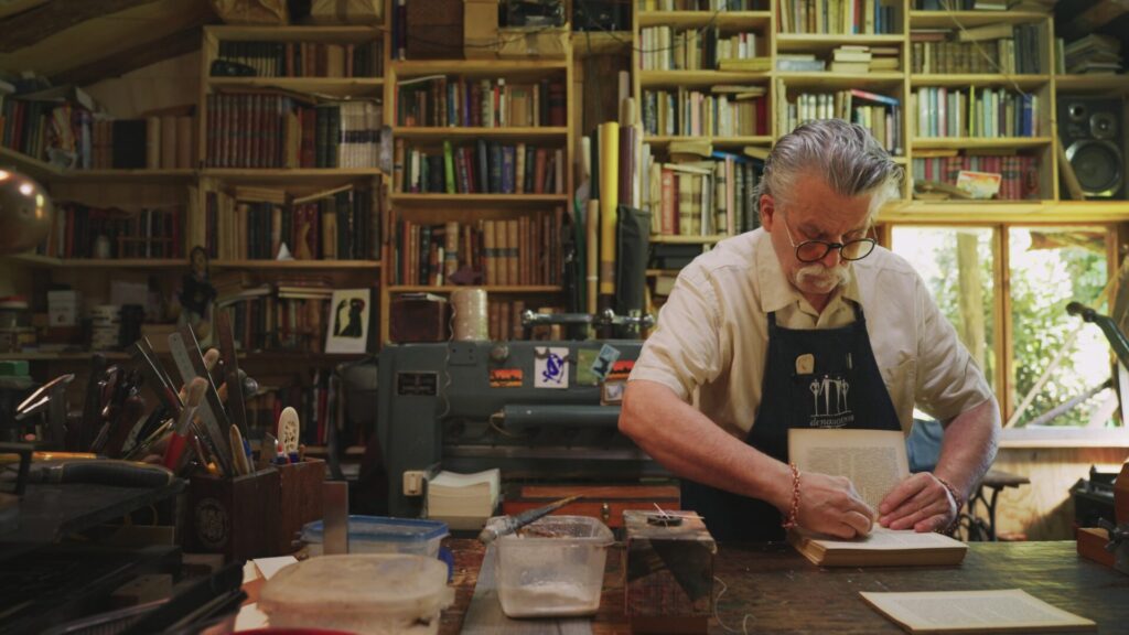 Extracto del tercer capítulo de la serie.