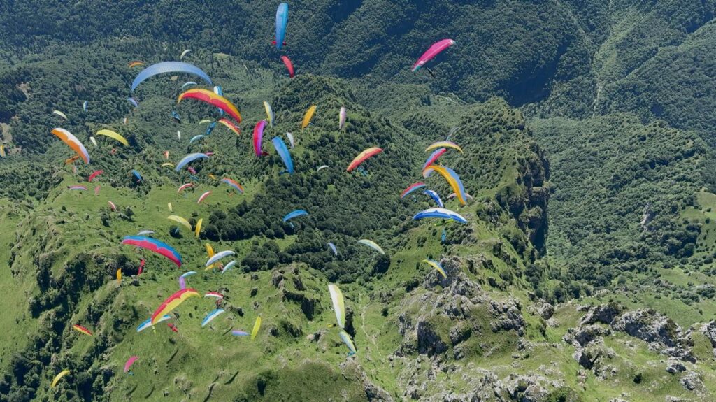 Foto aérea de una competencia. Créditos: Lene Spaarwater