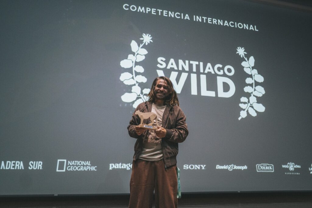 Santuario Piedra del Viento Topocalma - Biodiversidad de Cristóbal Santamaría. Créditos: Juan Croxatto (@ juan_croxatto).