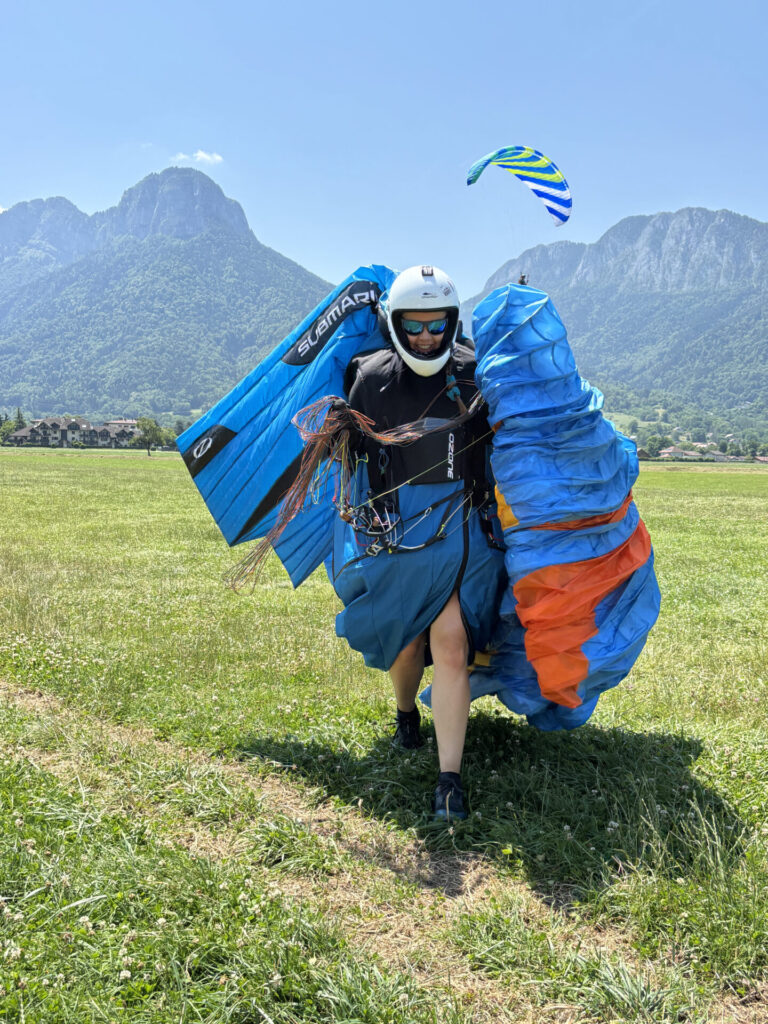 Lene Spaarwater preparando un vuelo.