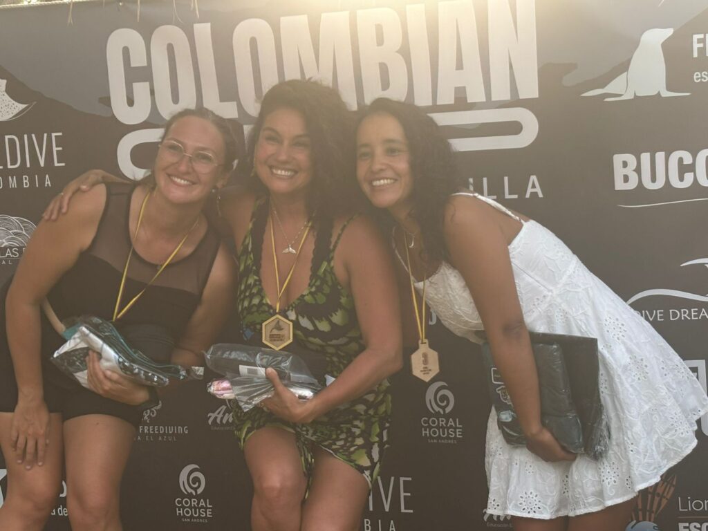 créditos @lukecoley @faculemos______ @colombiancup_freedive