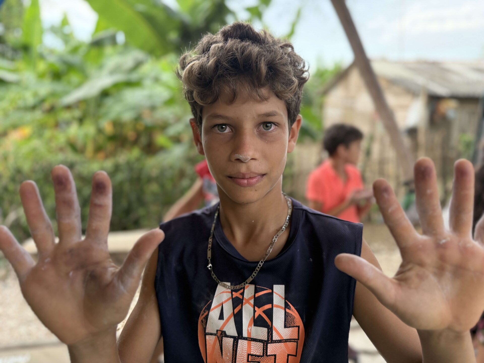 Climbing for a Reason llega a Cuba con un muro de escalada, una escuela reconstruida y casi 100 rutas: «Por muchos años, la escalada fue ilegal para los cubanos»