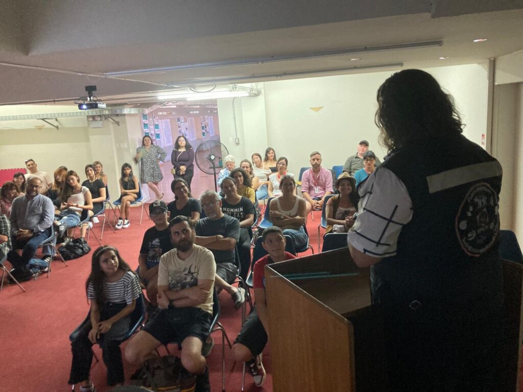 Lanzamiento "Paleo a un Click ", MNHN. Créditos: Equipo de Paleo a un Click