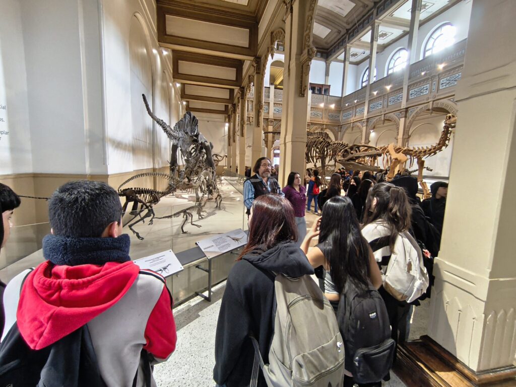 Visita al Museo Nacional de Historia Natural. Créditos: Equipo de Paleo a un Click