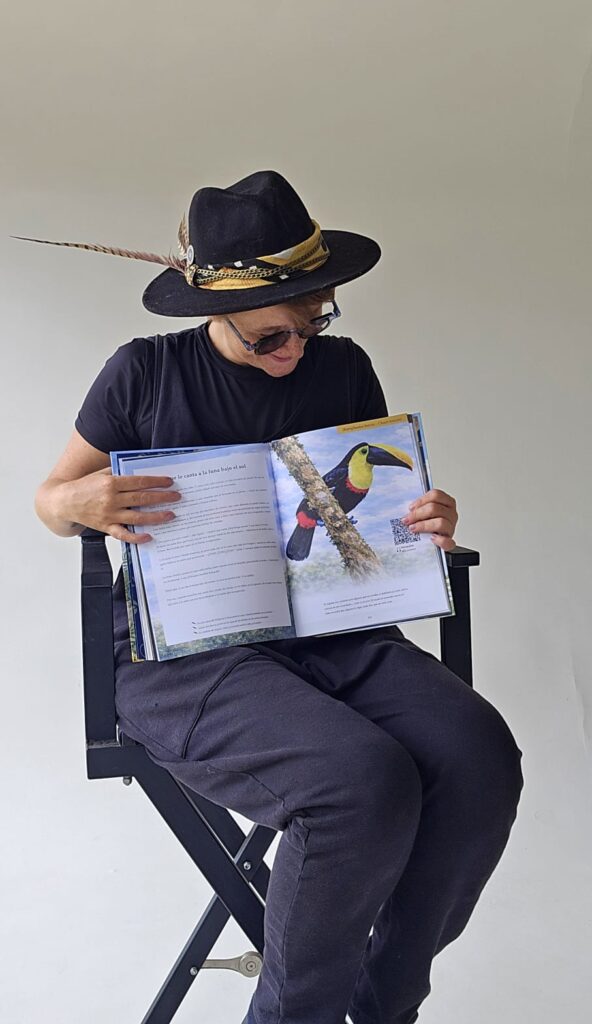 Libro “Alma de pájaro” de Carolina del Valle.