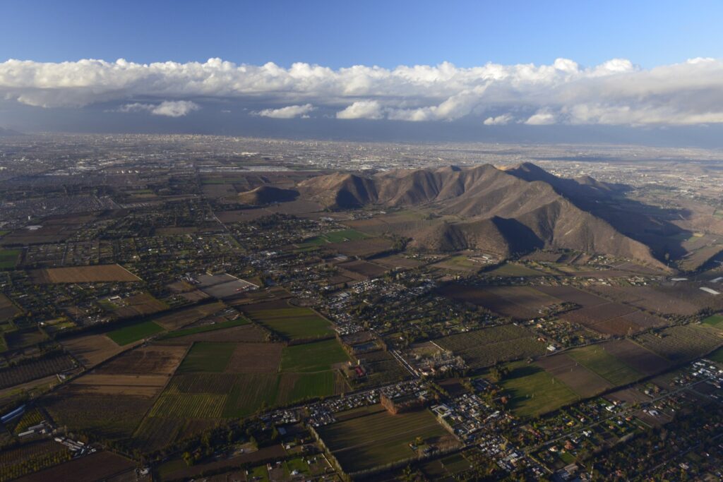 Cerros de Chena antes del proyecto, 2014. Créditos (CC-BY): Guy Wenborne.