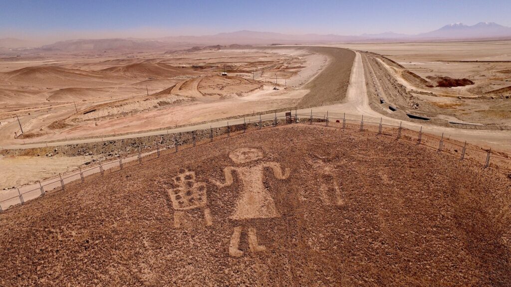 Geoglifos de Talabre. Créditos (CC-BY): cortesía de Gonzalo Pimentel, Fundación Desierto de Atacama.