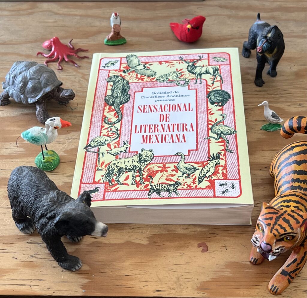 «Sensacional de Liternatura Mexicana» es una antología que reúne a 18 autores mexicanos para explorar el cruce entre la literatura, el ensayo y la naturaleza, buscando sanar la desconexión humana con el medio ambiente. Cortesía: Andrés Cota Hiriart