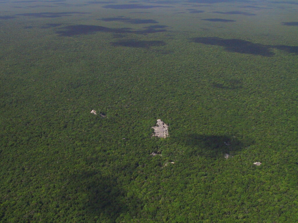 Minanbé, antigua ciudad maya, intacta y oculta en la selva de Calakmul tras más de mil años. Créditos (CC-BY): INAH.
