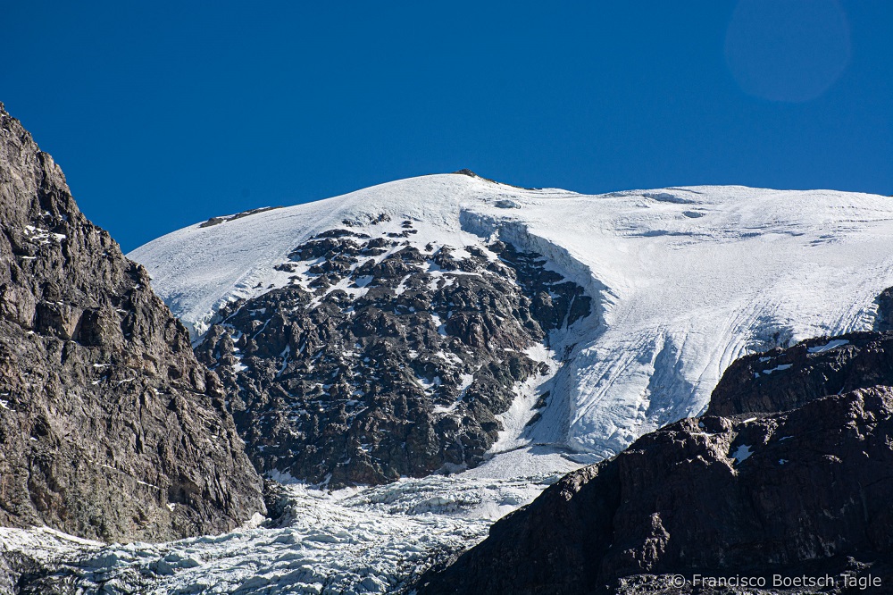 Bajo el hielo: minería, glaciares y las grietas de la transición verde en la cordillera de Santiago