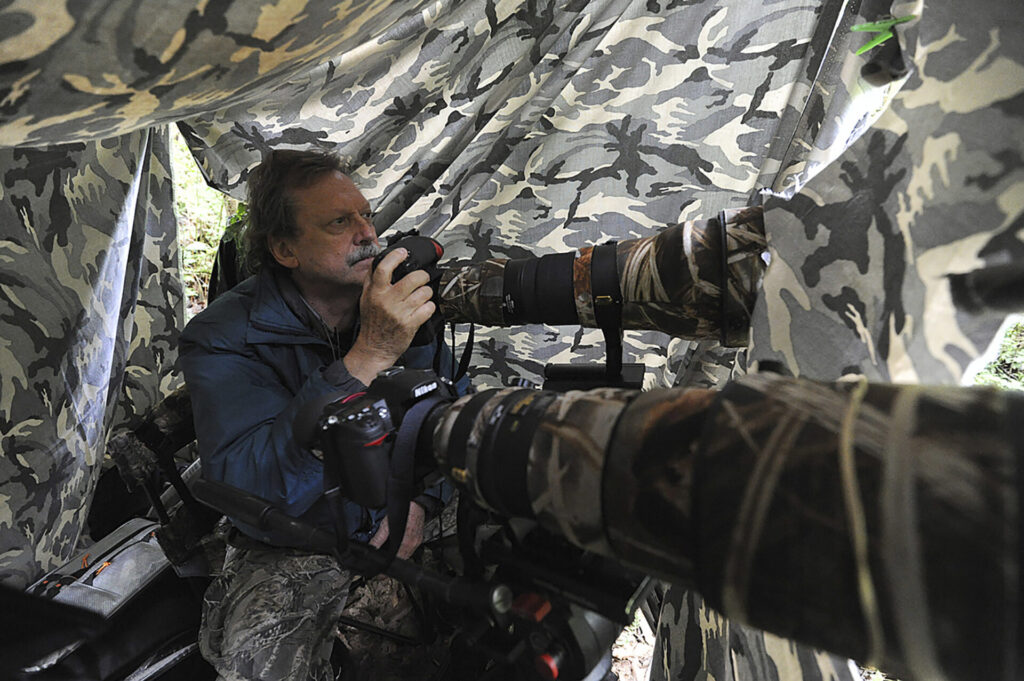El fotógrafo Fulvio Eccardi trabajando en El Triunfo, Chiapas. Créditos:  Fulvio Eccardi