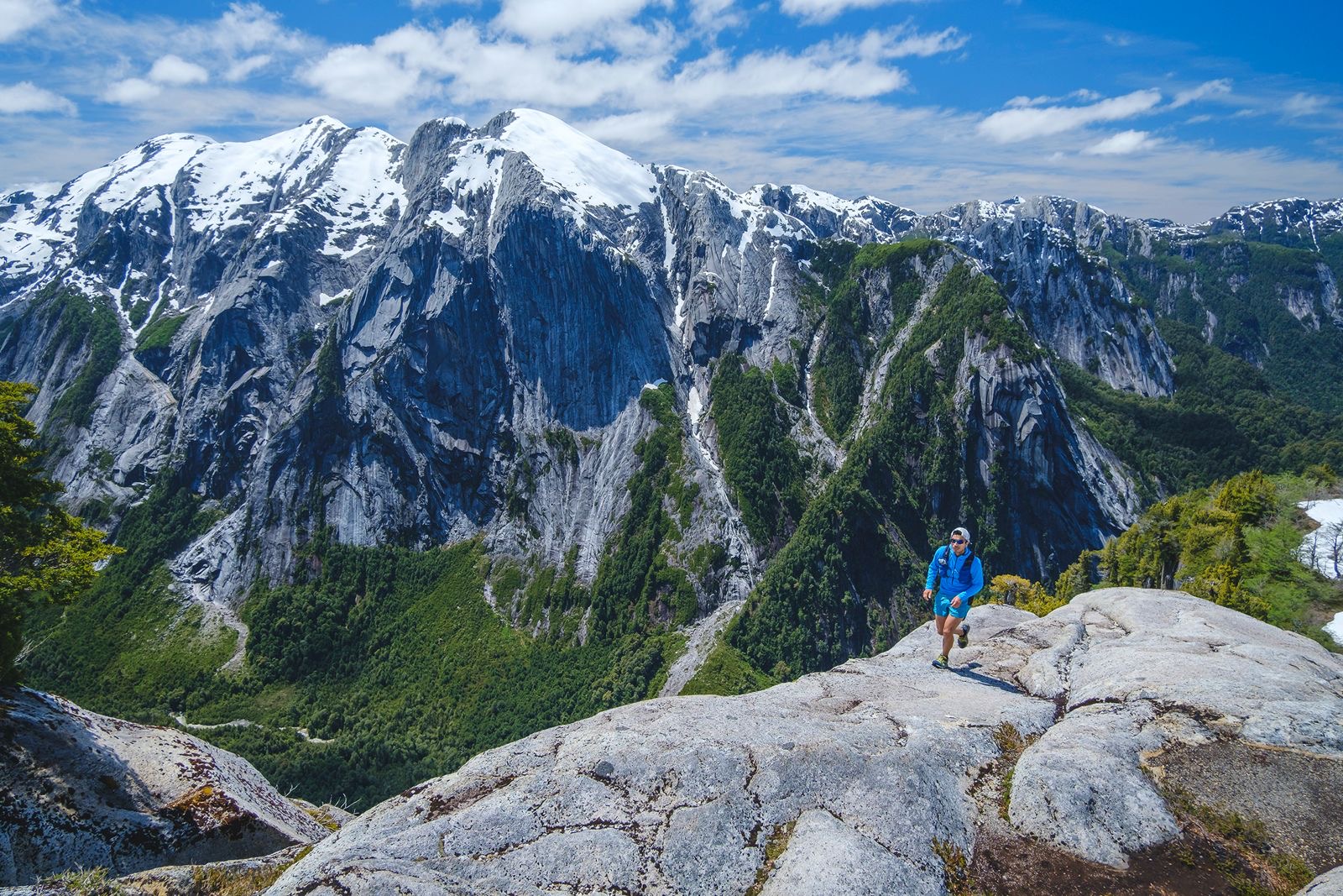 Deportistas corren por el Fundo Puchegüín para apoyar el monitoreo del Huemul