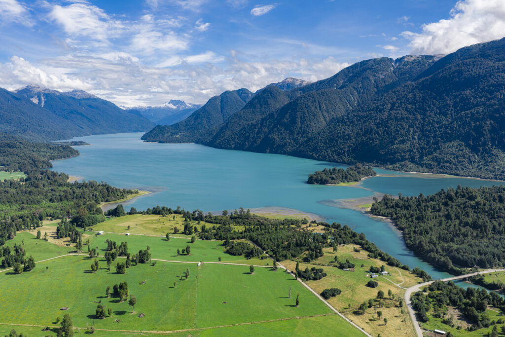 Reserva Nacional Lago Rosselot. Créditos: Benjamín Valenzuela