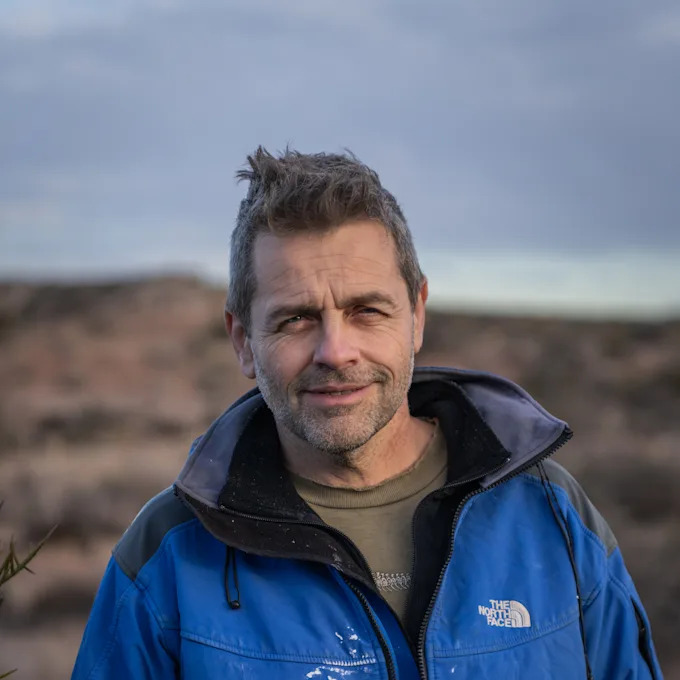 ¡Estará en el Festival Ladera Sur! Entrevistamos a Diego Pol, el destacado paleontólogo argentino que descubrió al dinosaurio más grande registrado hasta hoy