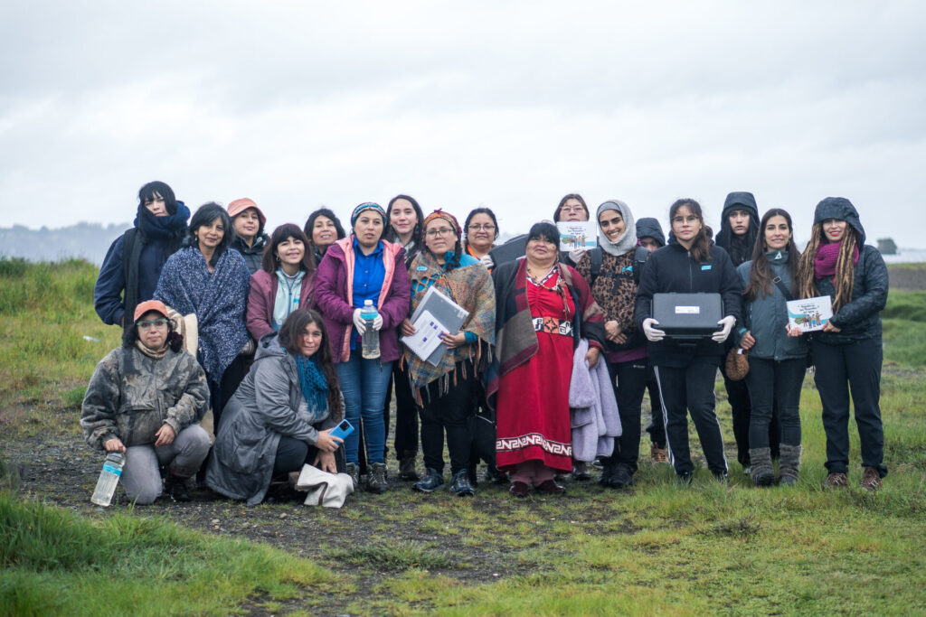 Mujeres de comunidades de pueblos originarios realizan Monitoreo Biocultural Comunitario Créditos: Graciela Escorza| Red de Mujeres Originarias por la Defensa del Mar